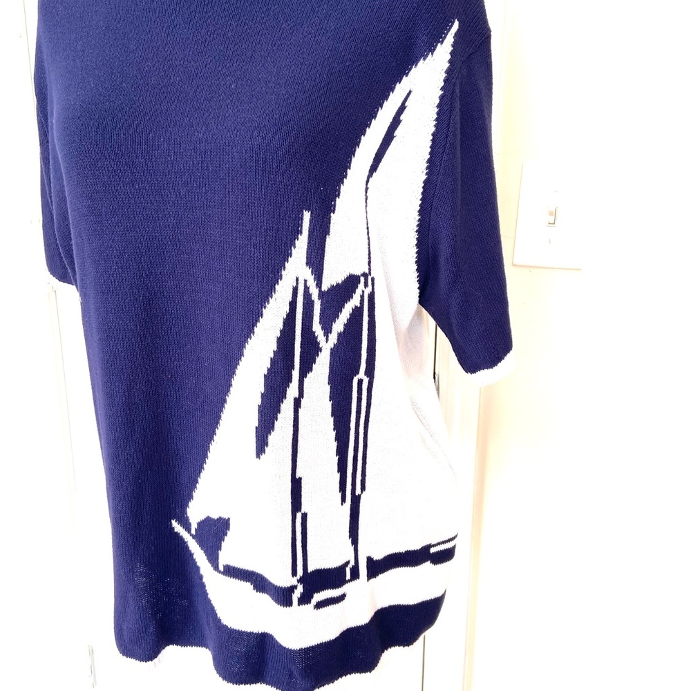 Collection Company T-Shirt size XL - Picture 6 of 13